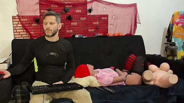 Snapshot of Samurayjiu chatting on February 2025 09:43:01 PM Samurayjiu online show from February 2025 09:43:01 PM