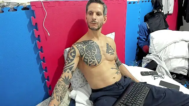 Snapshot of Samurayjiu chatting on October 2025 08:36:02 PM Samurayjiu online show from October 2025 08:36:02 PM