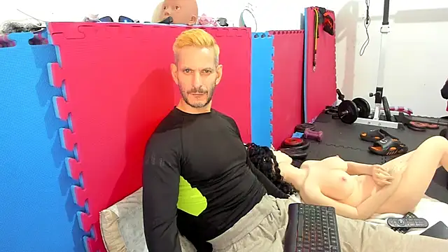 Snapshot of Samurayjiu chatting on November 2025 04:17:01 PM Samurayjiu online show from November 2025 04:17:01 PM