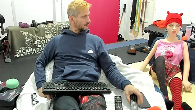 Snapshot of Samurayjiu chatting on November 2025 02:27:01 PM Samurayjiu online show from November 2025 02:27:01 PM