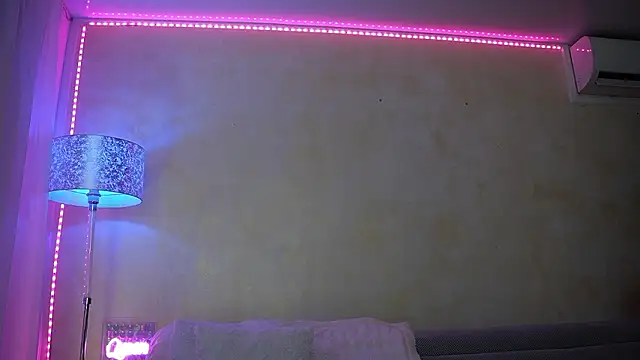 LaylaCruzRose online show from February 2026 06:36:02 AM