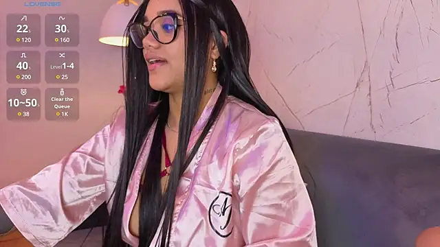 ElaEndez  online show from March 2025 04:28:02 PM