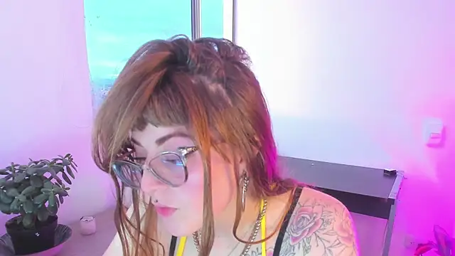 tekila   online show from April 2026 11:09:02 PM