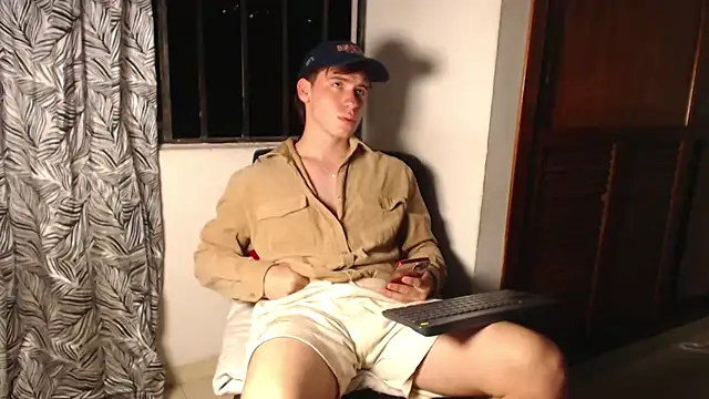 harry greg21 online show from September 2025 12:44:01 AM