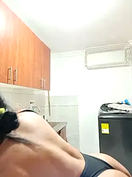 katherineFostel online show from February 2026 05:20:01 PM