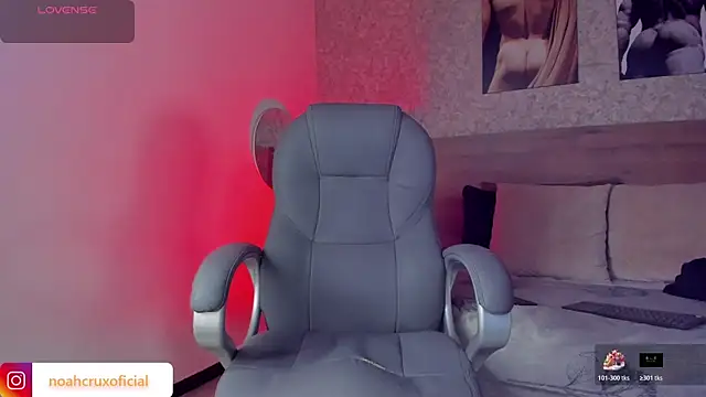 noah crux online show from October 2025 12:06:02 PM