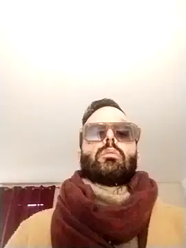 Snapshot of mistermaseratidick chatting on December 2024 01:09:02 PM mistermaseratidick online show from December 2024 01:09:02 PM