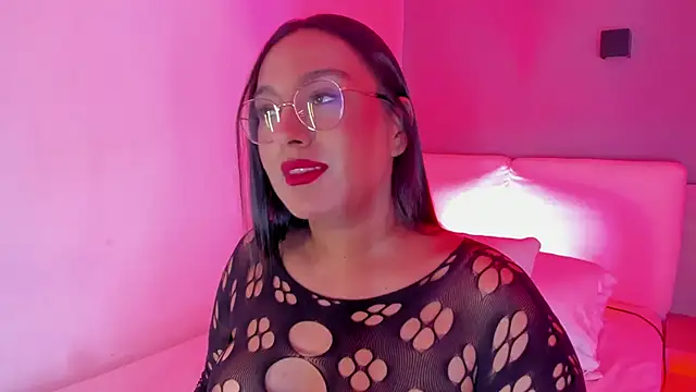 Snapshot of ellamontoya chatting on September 2025 01:43:02 PM ellamontoya online show from September 2025 01:43:02 PM