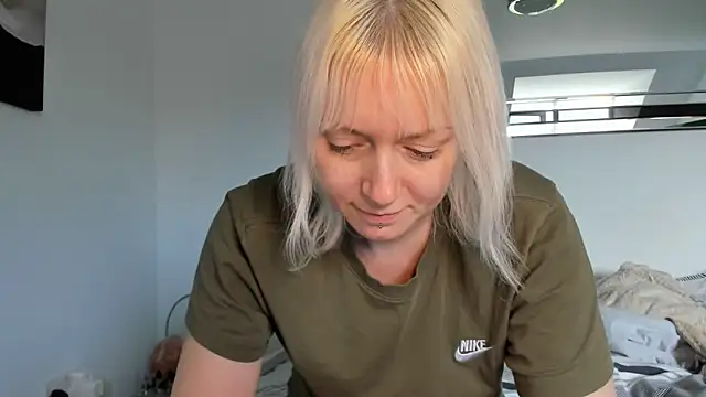 Snapshot of BetterThanYourEx69 chatting on March 2026 04:34:01 PM BetterThanYourEx69 online show from March 2026 04:34:01 PM