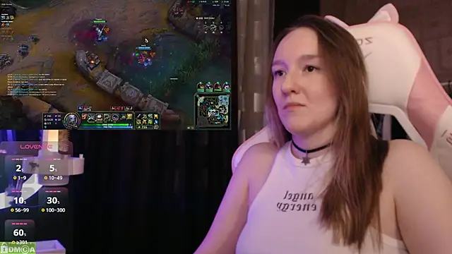 MoonlishSiren online show from February 2025 11:15:02 PM