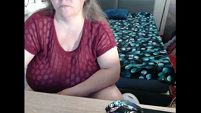 Sweetboobs online show from September 2025 07:30:01 PM