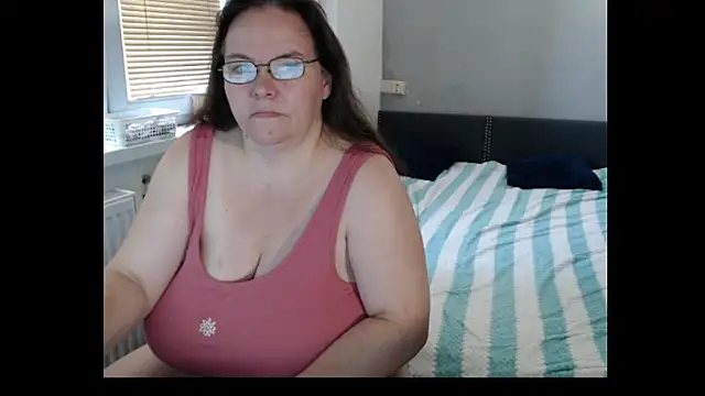 Snapshot of Sweetboobs chatting on July 2026 08:22:01 AM Sweetboobs online show from July 2026 08:22:01 AM