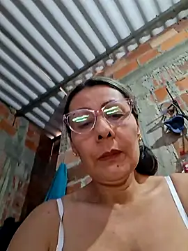 Snapshot of Mia-funny20 chatting on June 2026 08:00:02 PM Mia-funny20 online show from June 2026 08:00:02 PM