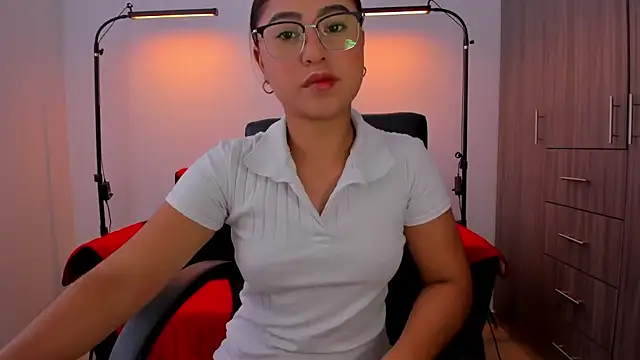 Snapshot of cloy_baby__ chatting on September 2025 11:26:02 AM cloy baby online show from September 2025 11:26:02 AM