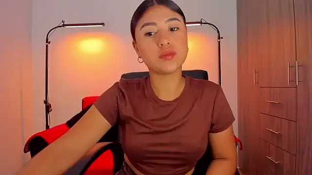Snapshot of cloy_baby__ chatting on October 2025 10:25:01 AM cloy baby online show from October 2025 10:25:01 AM