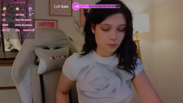Snapshot of ari_rari chatting on December 2024 09:48:01 PM ari rari online show from December 2024 09:48:01 PM