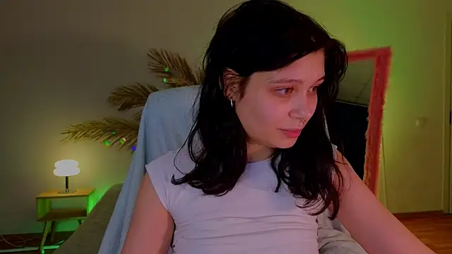 Snapshot of ari_rari chatting on January 2025 11:50:02 PM ari rari online show from January 2025 11:50:02 PM