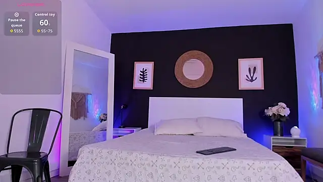 VioletPaket online show from March 2026 12:55:02 PM