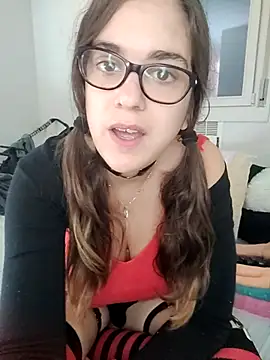 Miachan LaGattinaVogliosa online show from October 2025 01:00:01 PM