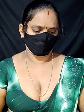 vintage-vibs online show from February 2025 09:48:02 PM