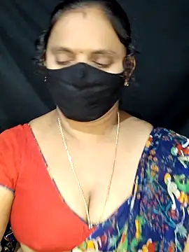 vintage-vibs online show from February 2025 05:48:02 PM