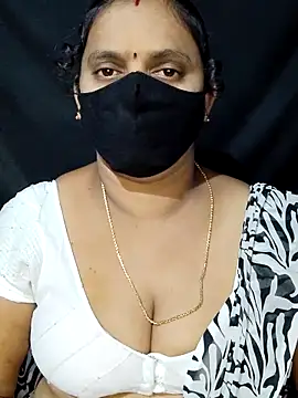 vintage-vibs online show from March 2025 10:49:02 PM