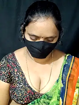 vintage-vibs online show from March 2025 10:53:01 PM