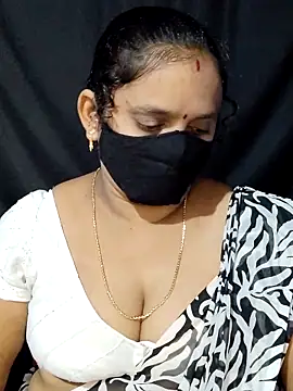 vintage-vibs online show from March 2025 05:49:02 PM