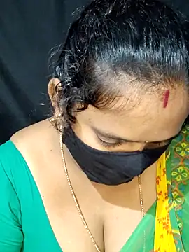 vintage-vibs online show from September 2025 06:30:02 PM