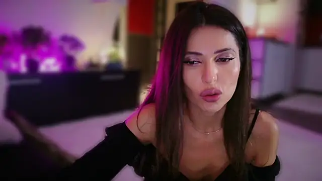 MissSmiley26 online show from November 2025 09:28:01 PM