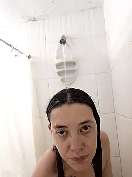 Isabella 21x online show from October 2025 11:40:01 AM