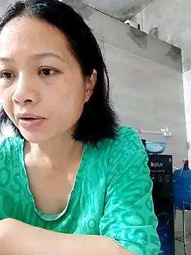 Aninyin22 online show from November 2025 12:20:02 AM