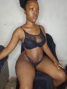 Snapshot of curvysexybody chatting on June 2026 03:08:02 AM curvysexybody online show from June 2026 03:08:02 AM