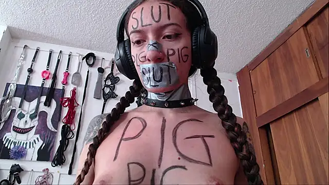 Eloise-brown online show from January 2025 09:39:02 PM