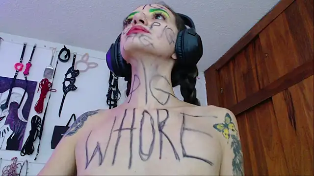 Eloise-brown online show from February 2025 11:03:02 PM