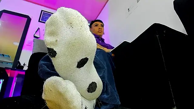 vivi-honey online show from September 2025 08:24:02 PM