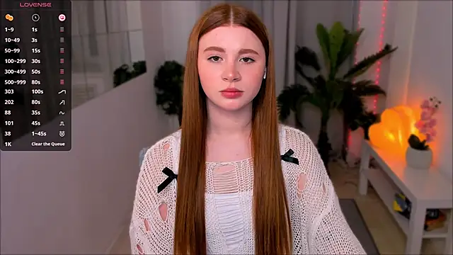 Snapshot of Freckle_Diyana chatting on March 2025 10:06:02 PM Freckle Diyana online show from March 2025 10:06:02 PM