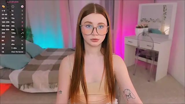 Snapshot of Freckle_Diyana chatting on March 2025 10:15:02 PM Freckle Diyana online show from March 2025 10:15:02 PM