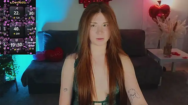 Snapshot of Freckle_Diyana chatting on February 2026 10:15:01 PM Freckle Diyana online show from February 2026 10:15:01 PM