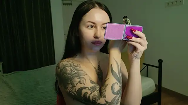 VioletCatt online show from October 2025 05:48:02 AM