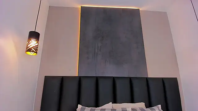 AmyPalmmer online show from October 2025 11:44:02 AM