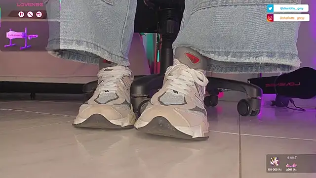 charlotte  grey online show from September 2025 09:15:01 PM