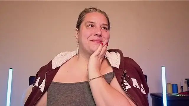 Niter online show from November 2025 09:39:01 PM