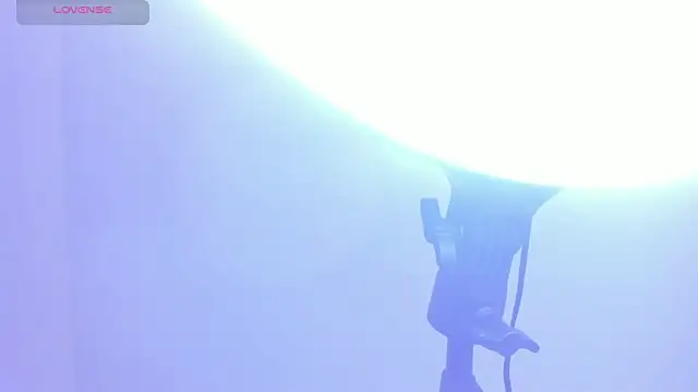 Mia thompson 19 online show from October 2025 09:12:02 PM