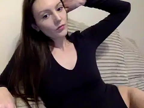 oursecrett online show from February 2026 07:32:02 PM