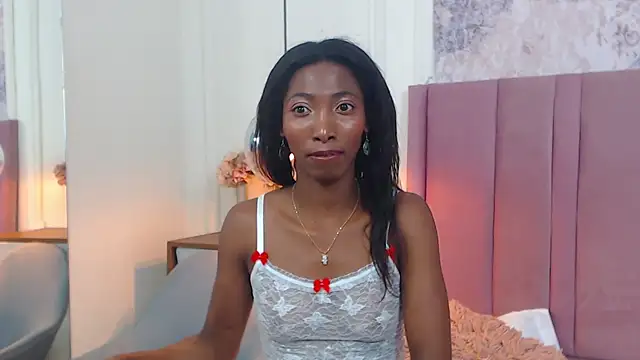 SabrinaDevill online show from March 2025 04:44:01 PM