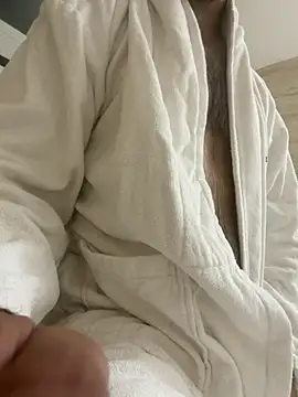 hotisraeli online show from November 2025 07:23:02 PM