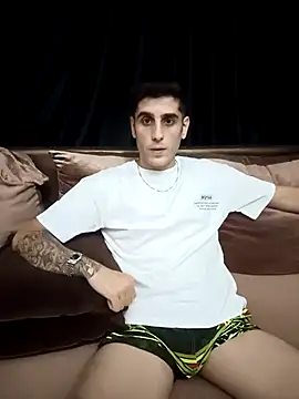 arenn1997 online show from September 2025 10:10:02 PM