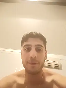 arenn1997 online show from November 2025 10:15:01 PM