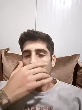 arenn1997 online show from February 2026 12:18:02 AM